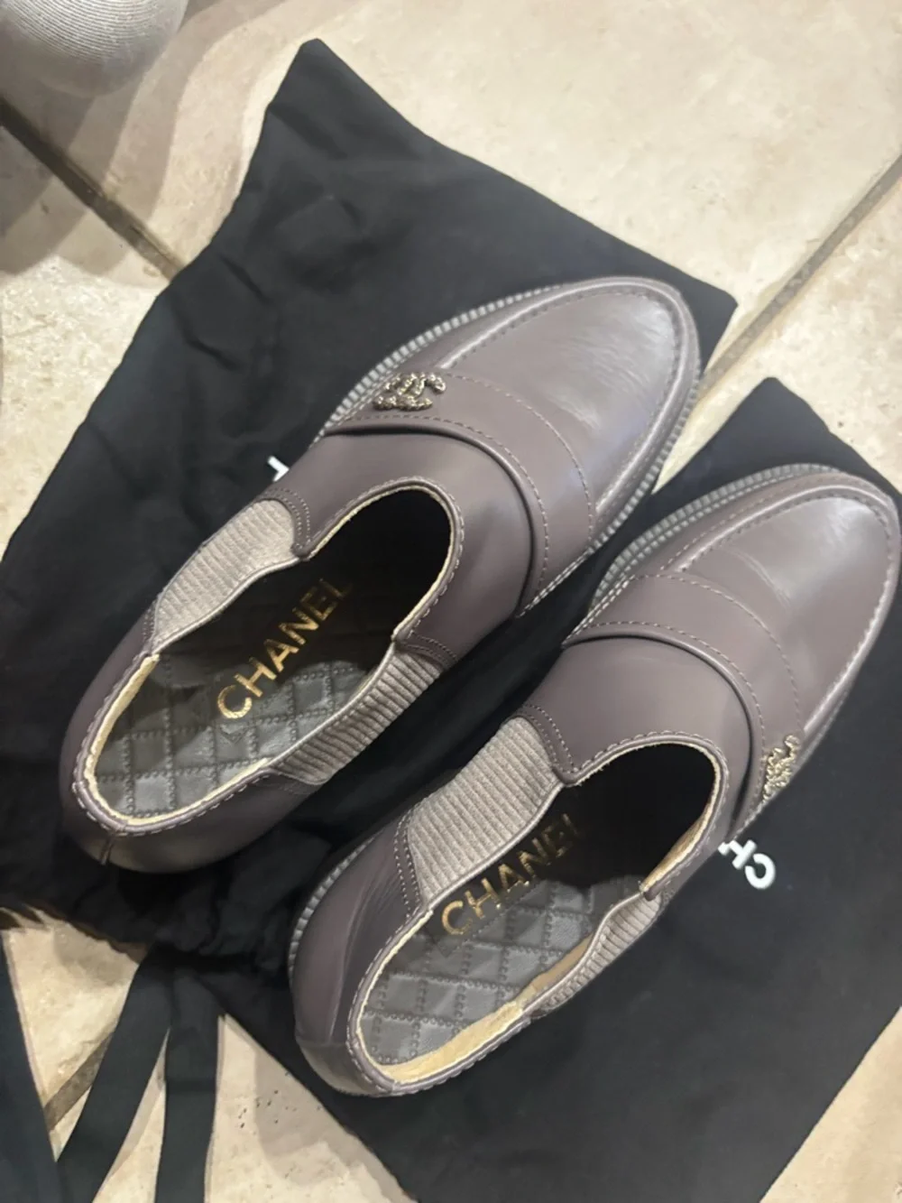 CHANEL Women's Leather Loafers with Gold Logo - Picture 6 of 15